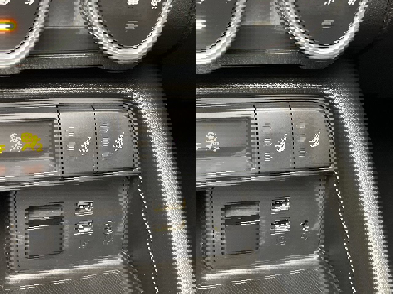 Used 2017 MAZDA MX-5 Miata RF Grand Touring image 16