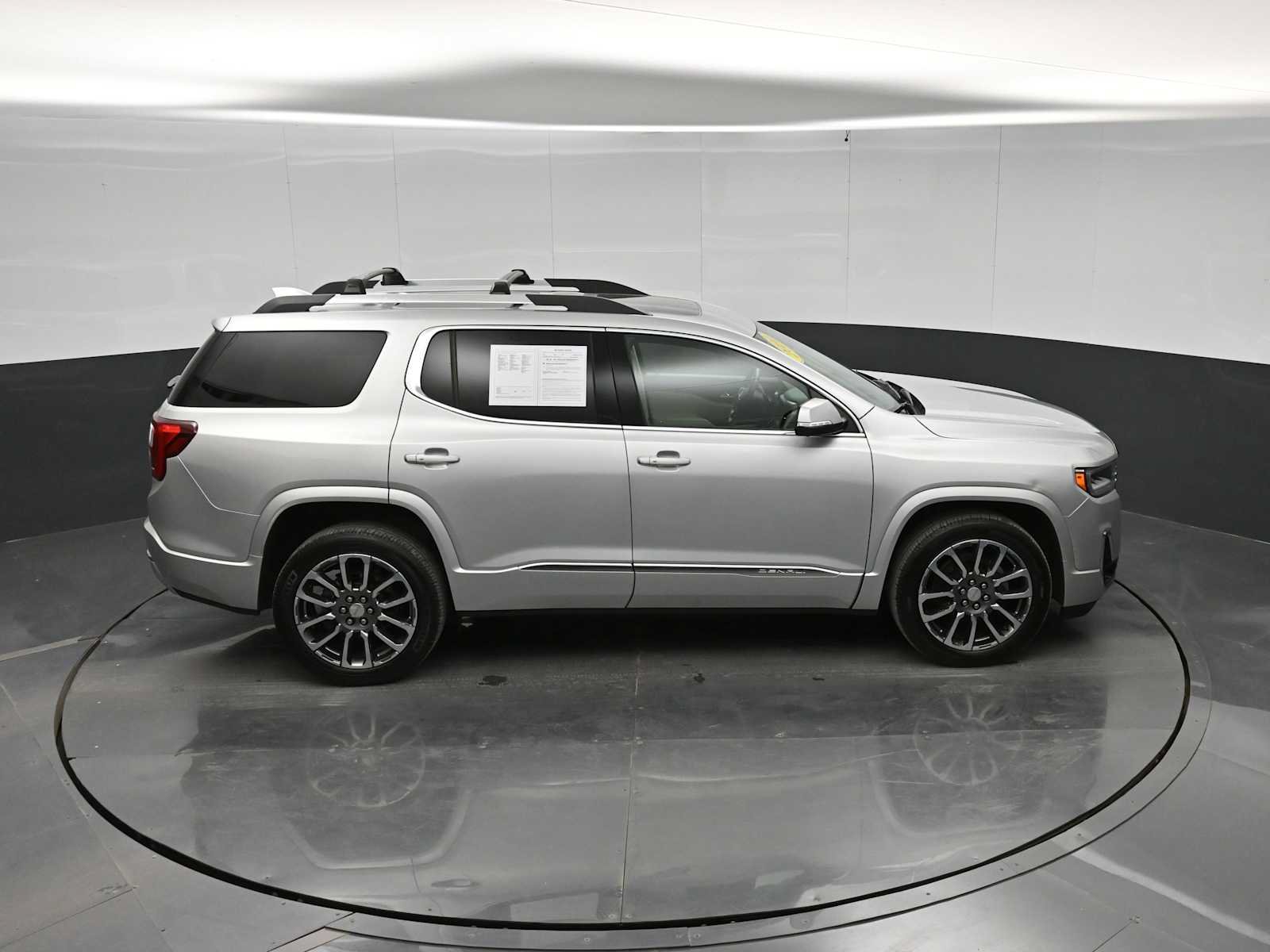 Used 2020 GMC Acadia Denali w/ LPO, Adventure Package AWD/4WD image 30