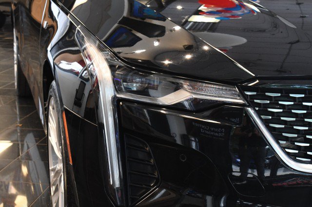 Used 2024 Cadillac CT4 Premium Luxury AWD/4WD image 4