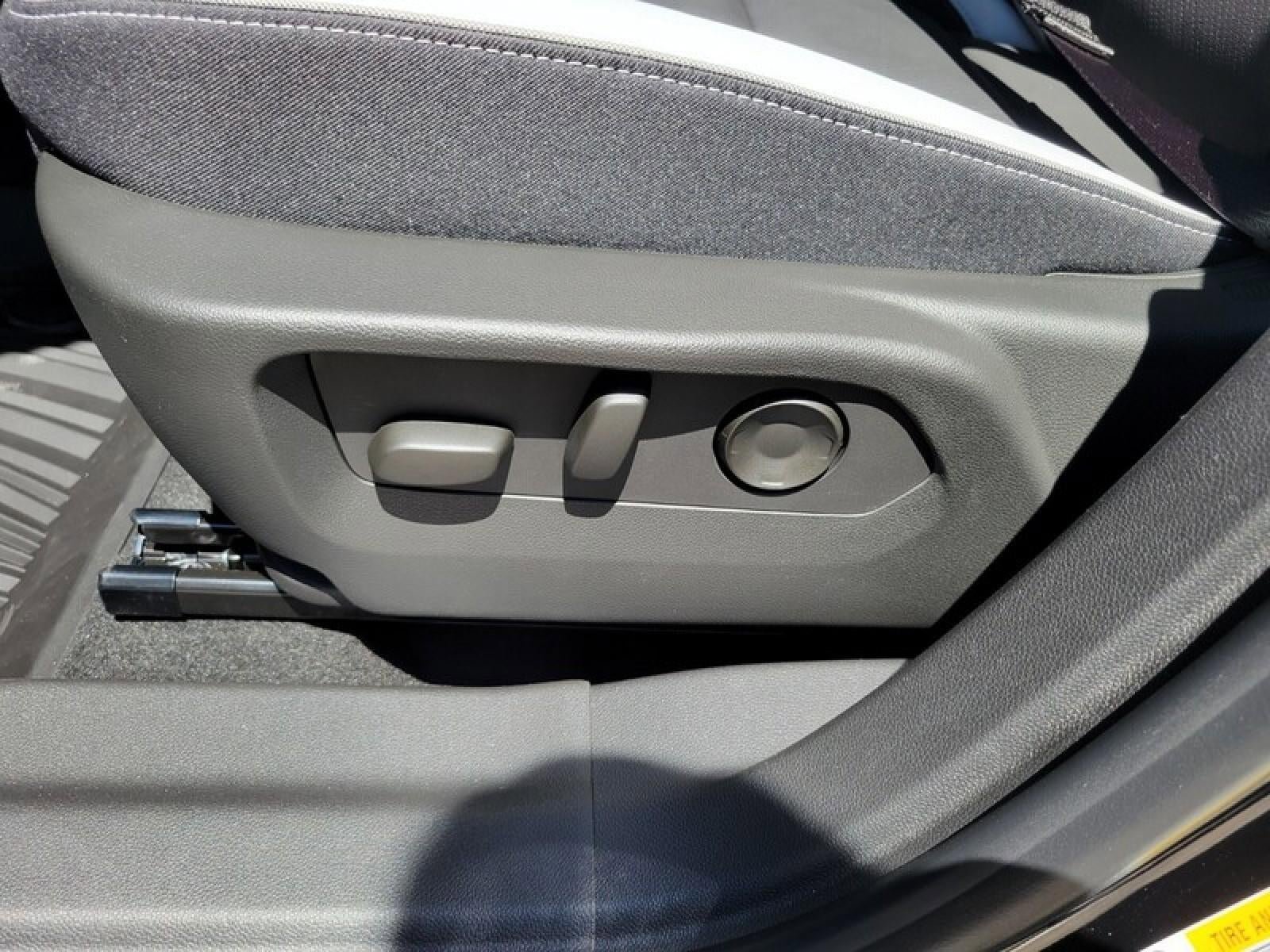 New 2026 Buick Envision Sport Touring AWD/4WD image 23