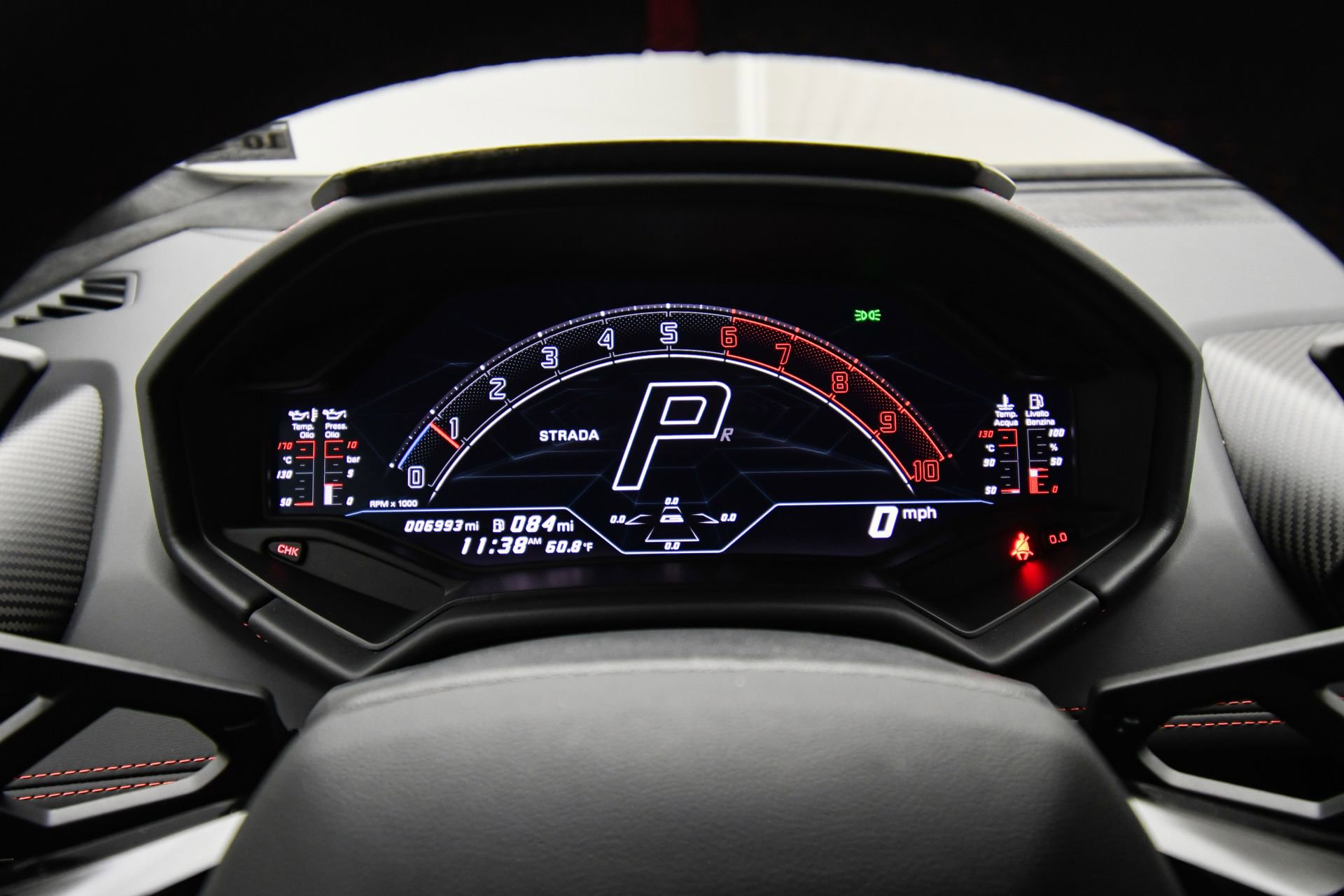 Used 2023 Lamborghini Huracan Tecnica image 12