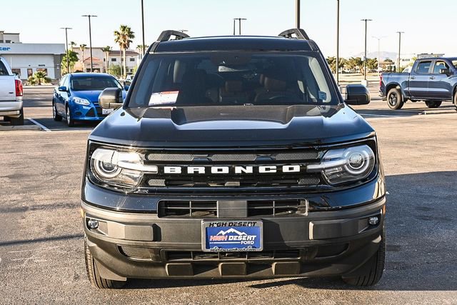 Used 2023 Ford Bronco Sport Outer Banks w/ Tech Package image 2