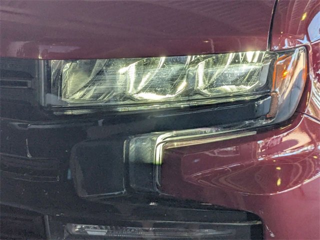 Used 2021 Chevrolet Silverado 1500 LT Trail Boss w/ Convenience Package II image 10