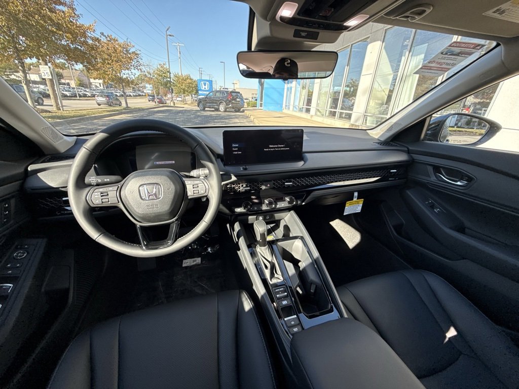 Used 2025 Honda Accord EX-L image 7