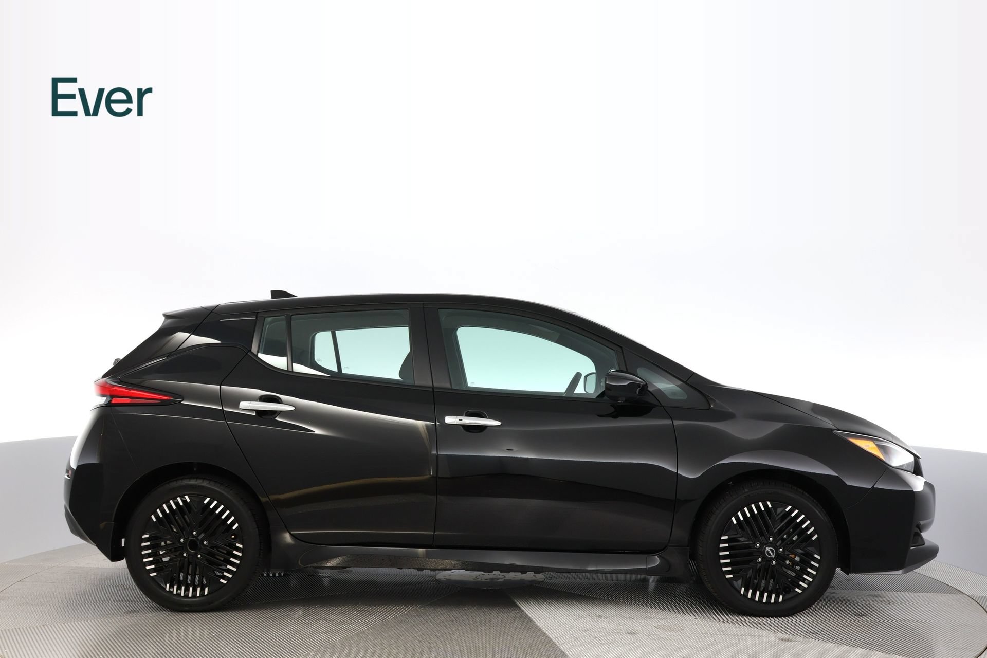 Used 2024 Nissan Leaf SV Plus FWD image 13
