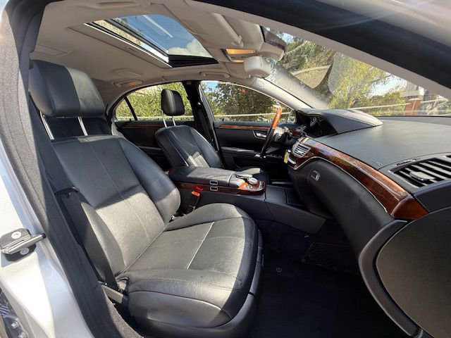 Used 2009 Mercedes-Benz S 550 image 6
