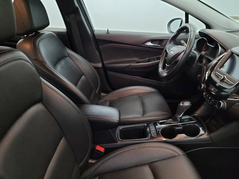 Used 2019 Chevrolet Cruze Premier w/ Driver Confidence II Package FWD image 21