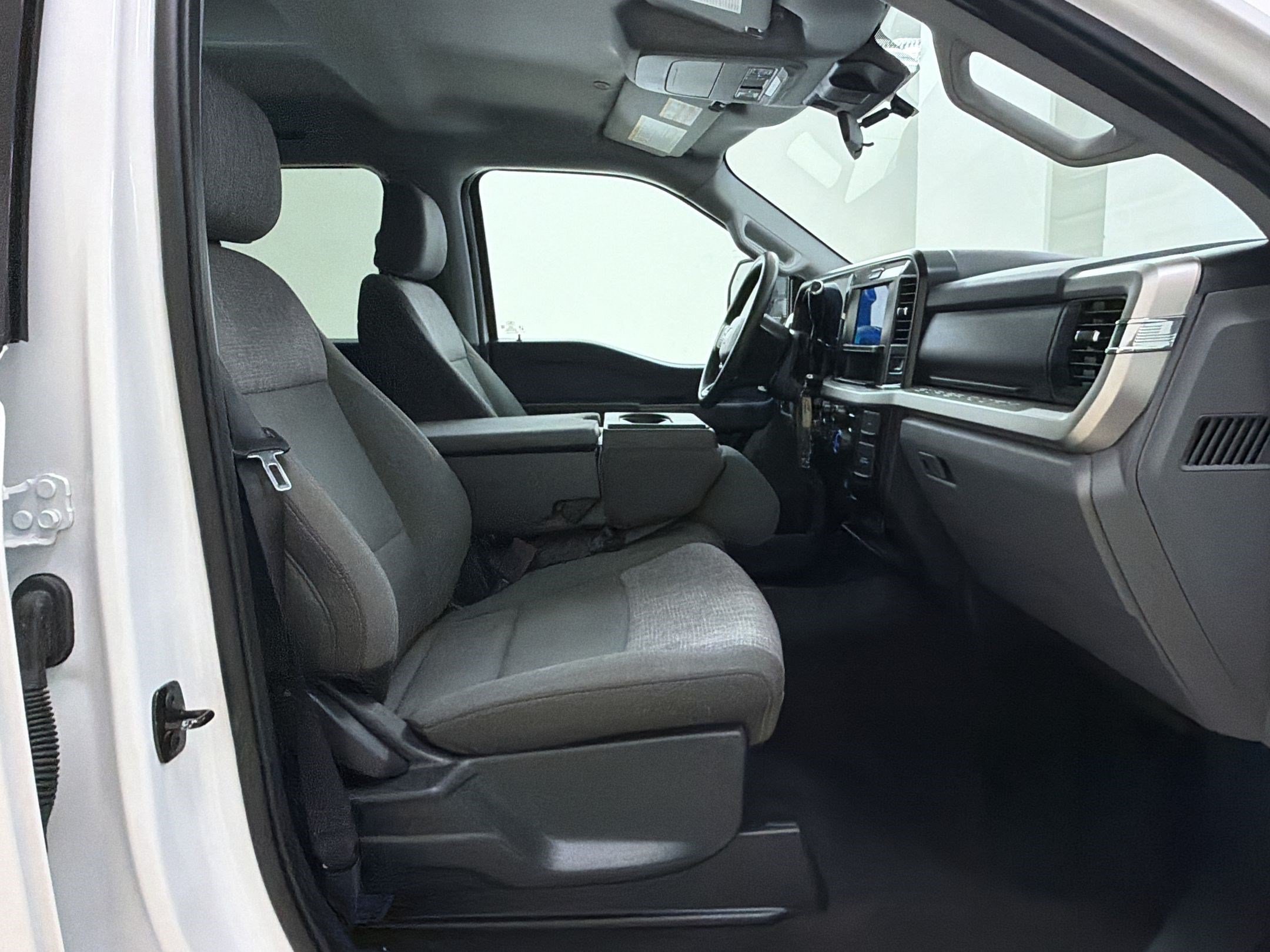Used 2025 Ford F250 XLT AWD/4WD image 29