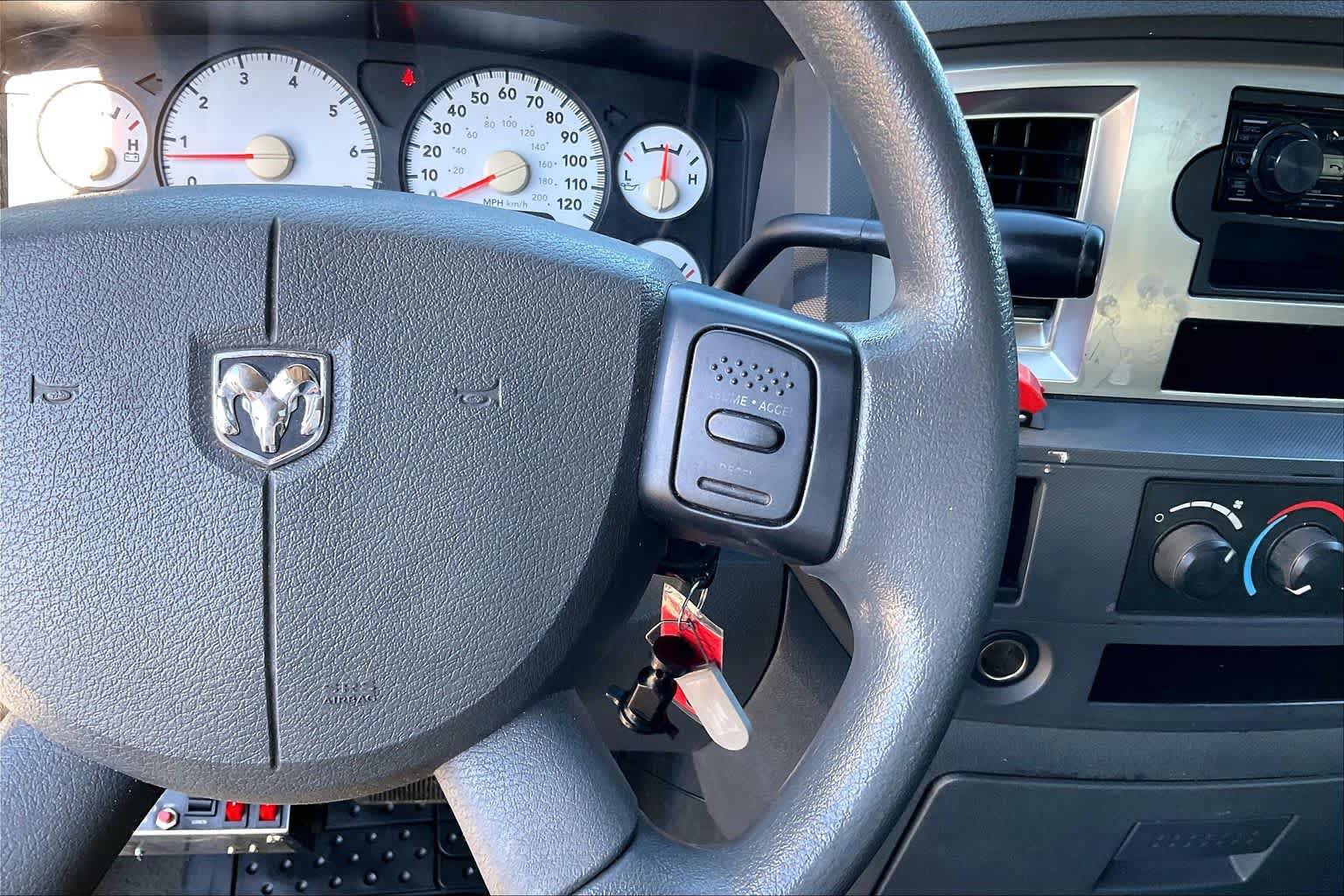 Used 2007 Dodge Ram 1500 Truck SLT RWD image 23