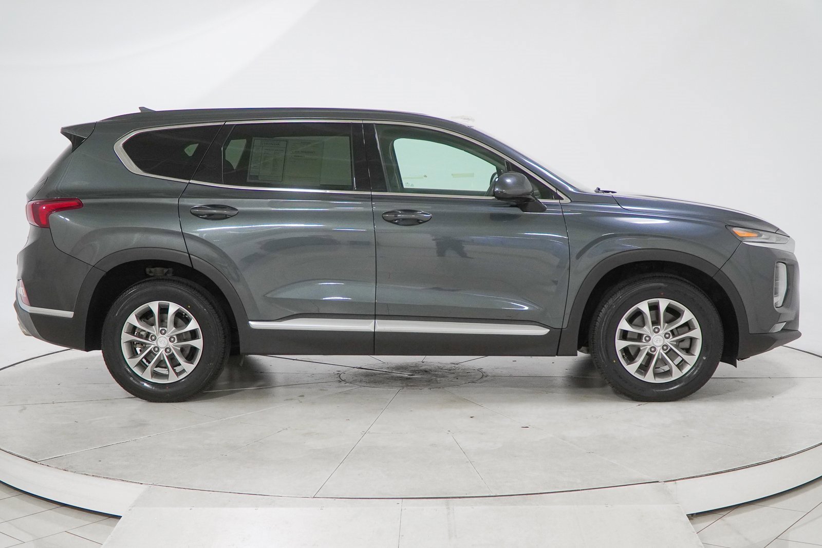 Used 2020 Hyundai Santa Fe SEL image 13