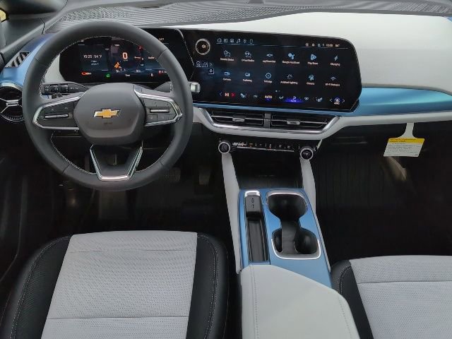 New 2026 Chevrolet Equinox EV LT AWD/4WD image 4