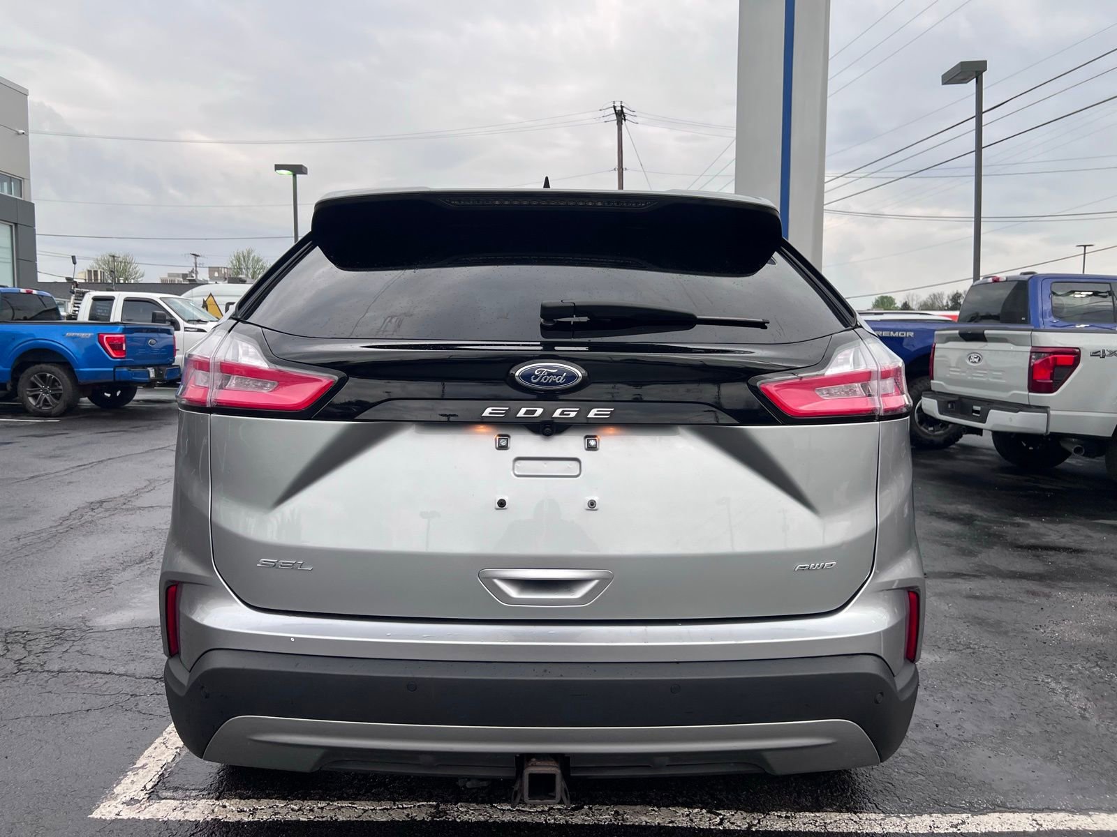 Used 2022 Ford Edge SEL w/ Convenience Package AWD/4WD image 10