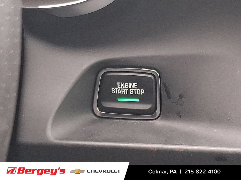 Used 2022 Chevrolet Camaro SS RWD image 26