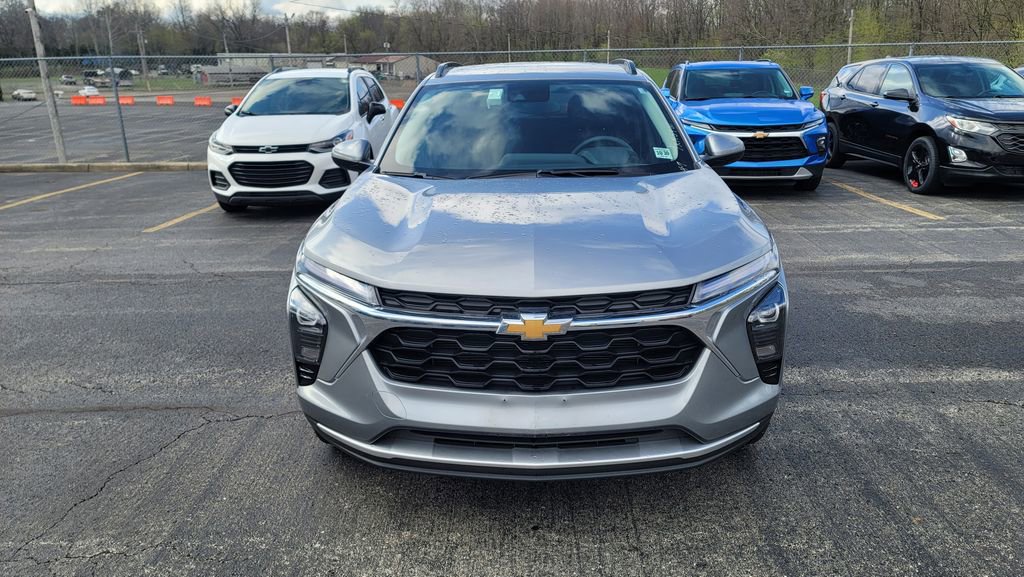 Used 2026 Chevrolet Trax LT