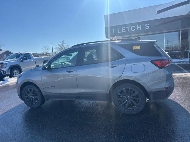 Used 2023 Chevrolet Equinox RS image 8