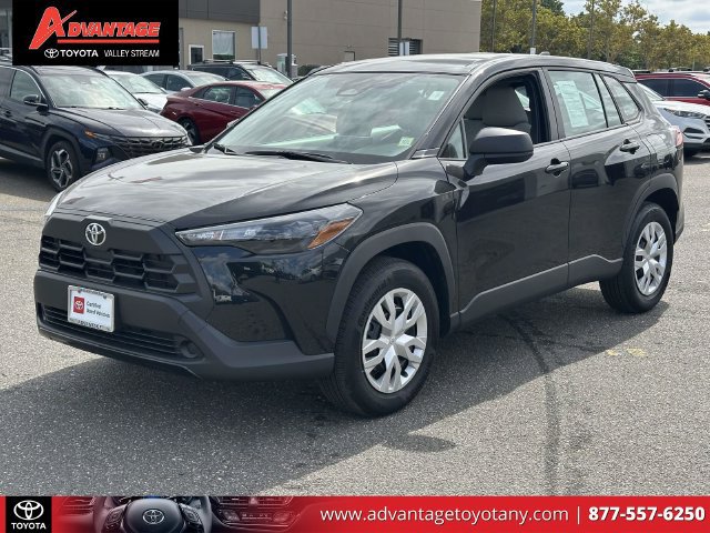 Certified 2026 Toyota Corolla Cross L AWD/4WD image 4