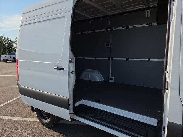 New 2026 Mercedes-Benz Sprinter 2500 image 26
