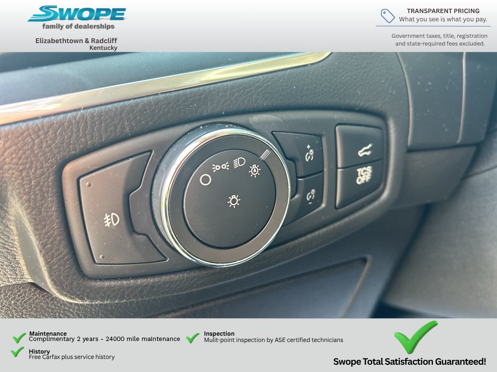 Used 2022 Ford Edge Titanium AWD/4WD image 14