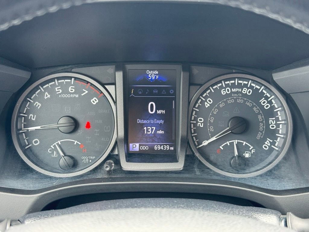 Used 2019 Toyota Tacoma TRD Off-Road image 42
