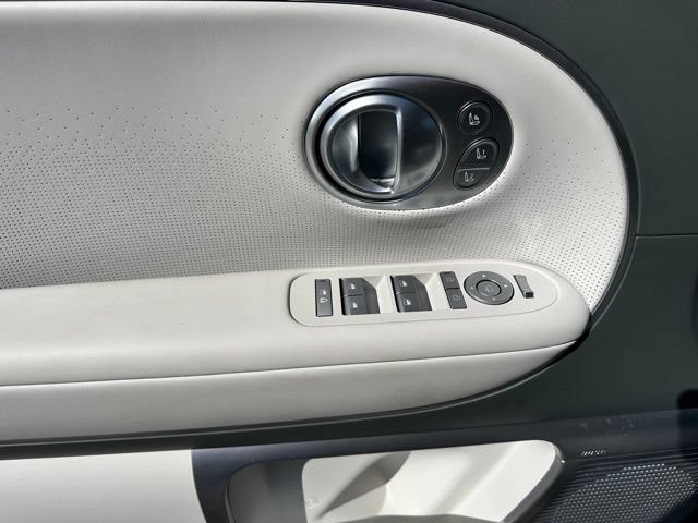Used 2026 Hyundai Ioniq 9 Calligraphy AWD/4WD image 23