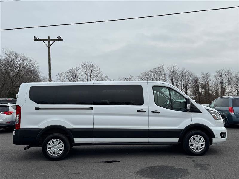 Used 2023 Ford Transit 350 XLT image 5