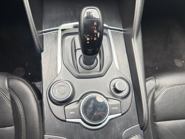 Used 2018 Alfa Romeo Giulia RWD image 18