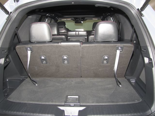 Certified 2025 Honda Pilot Black Edition image 18