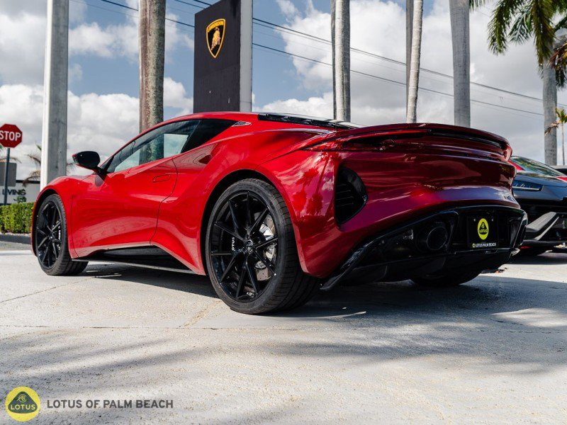 Used 2025 Lotus Emira image 3