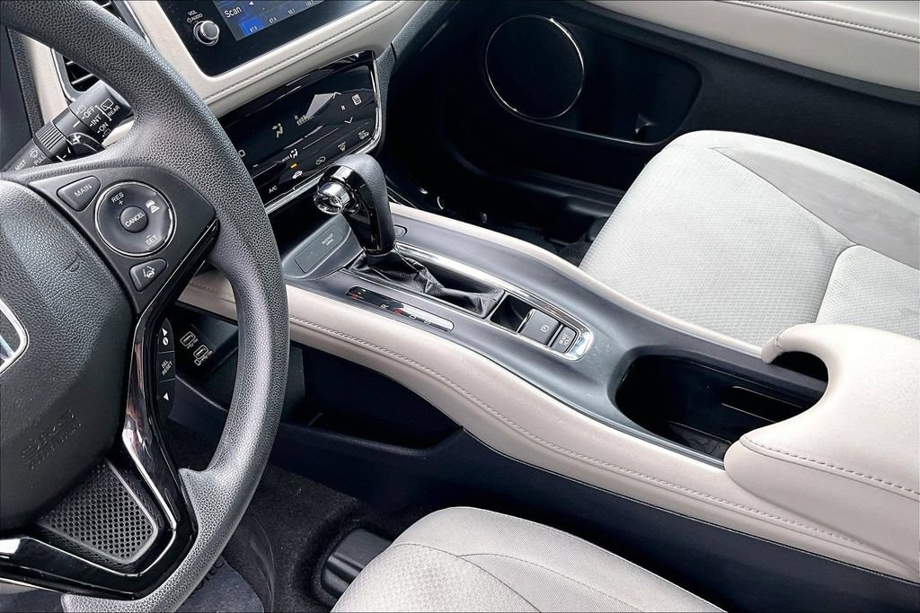 Used 2019 Honda HR-V EX image 10