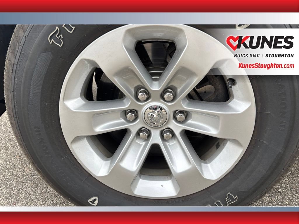 Used 2022 RAM 1500 Laramie w/ Cold Weather Group AWD/4WD image 8