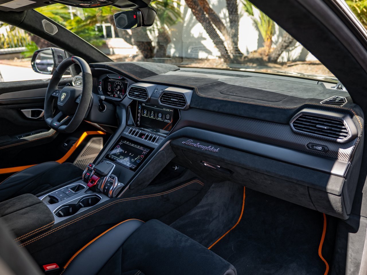 Used 2023 Lamborghini Urus Performante image 7