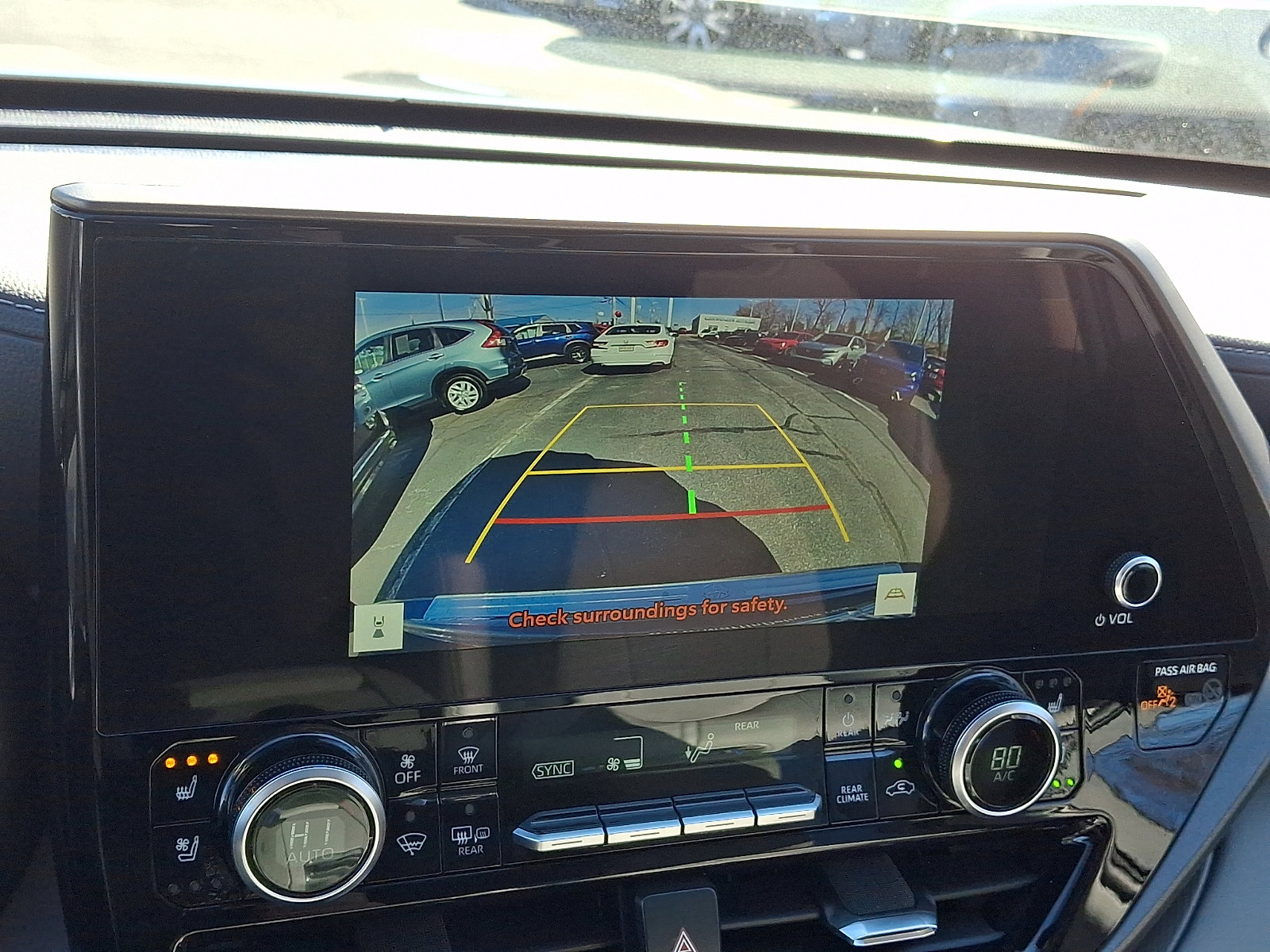 Used 2023 Toyota Highlander Limited image 17