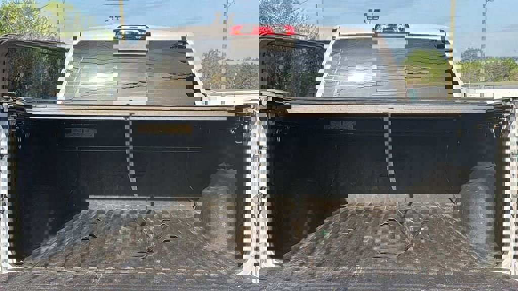 Used 2018 Chevrolet Silverado 2500 High Country w/ Duramax Plus Package image 10