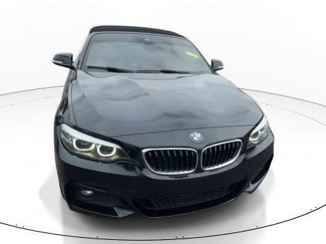 Used 2018 BMW 230i Convertible RWD image 4