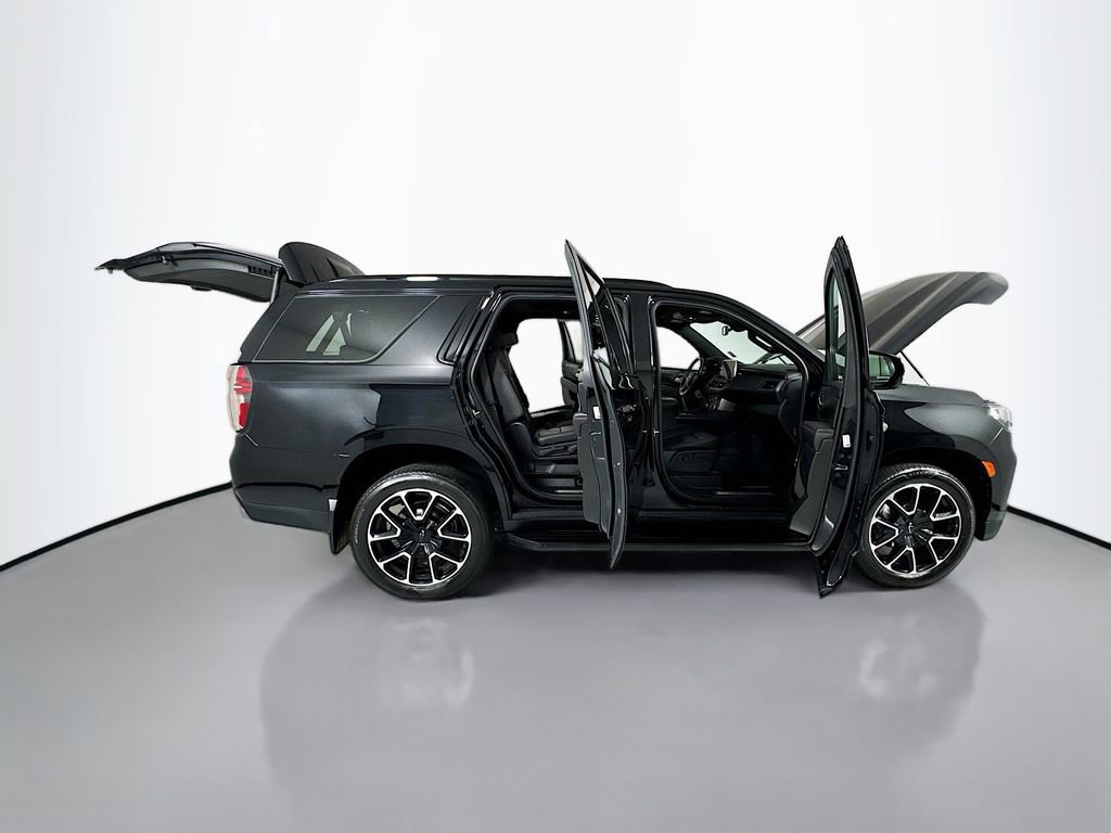 Used 2022 Chevrolet Tahoe RST w/ Sport Performance Package image 30