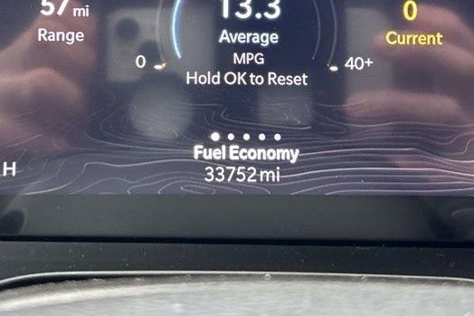 Used 2023 Jeep Grand Cherokee Laredo AWD/4WD image 19
