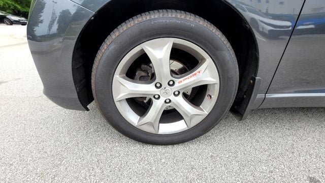 Used 2010 Toyota Venza AWD image 2