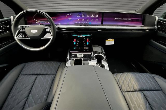 New 2026 Cadillac Escalade IQ Sport 1 w/ LPO, ONYX Package AWD/4WD image 5