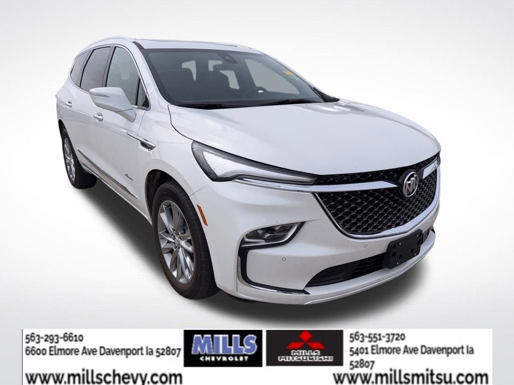 Used 2024 Buick Enclave Avenir w/ Avenir Technology Package image 2