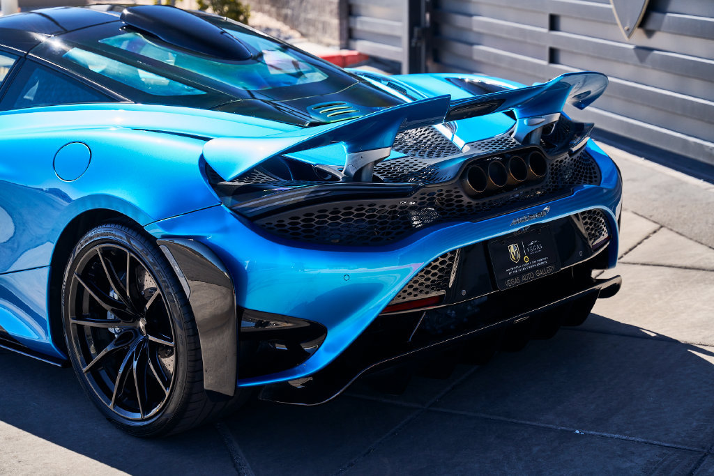 Used 2021 McLaren 765LT RWD image 13