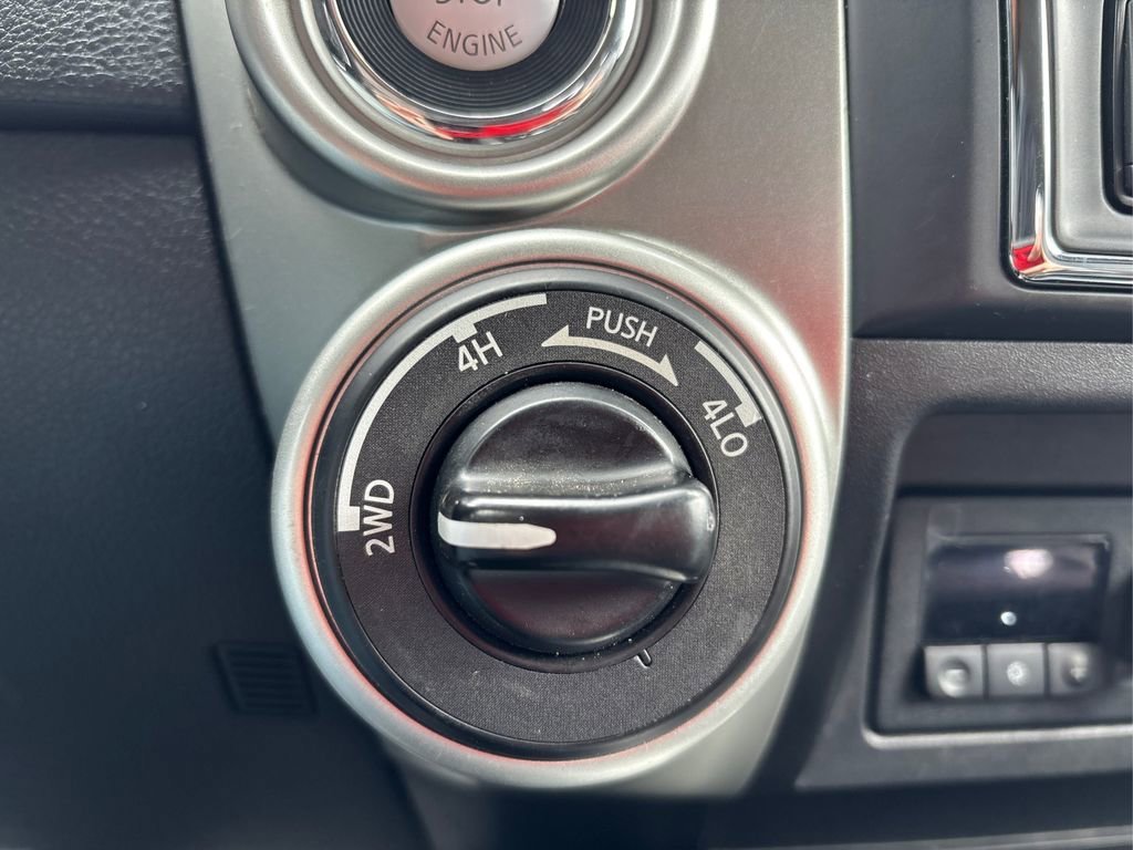Used 2018 Nissan Titan PRO-4X w/ Pro-4x Convenience Package image 37