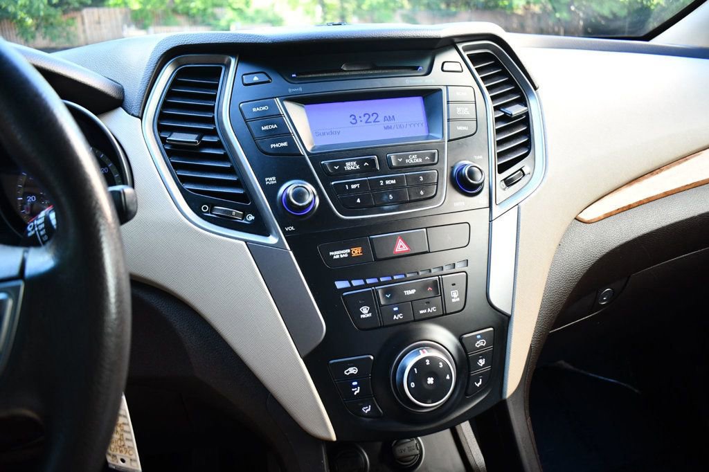 Used 2015 Hyundai Santa Fe Sport image 36