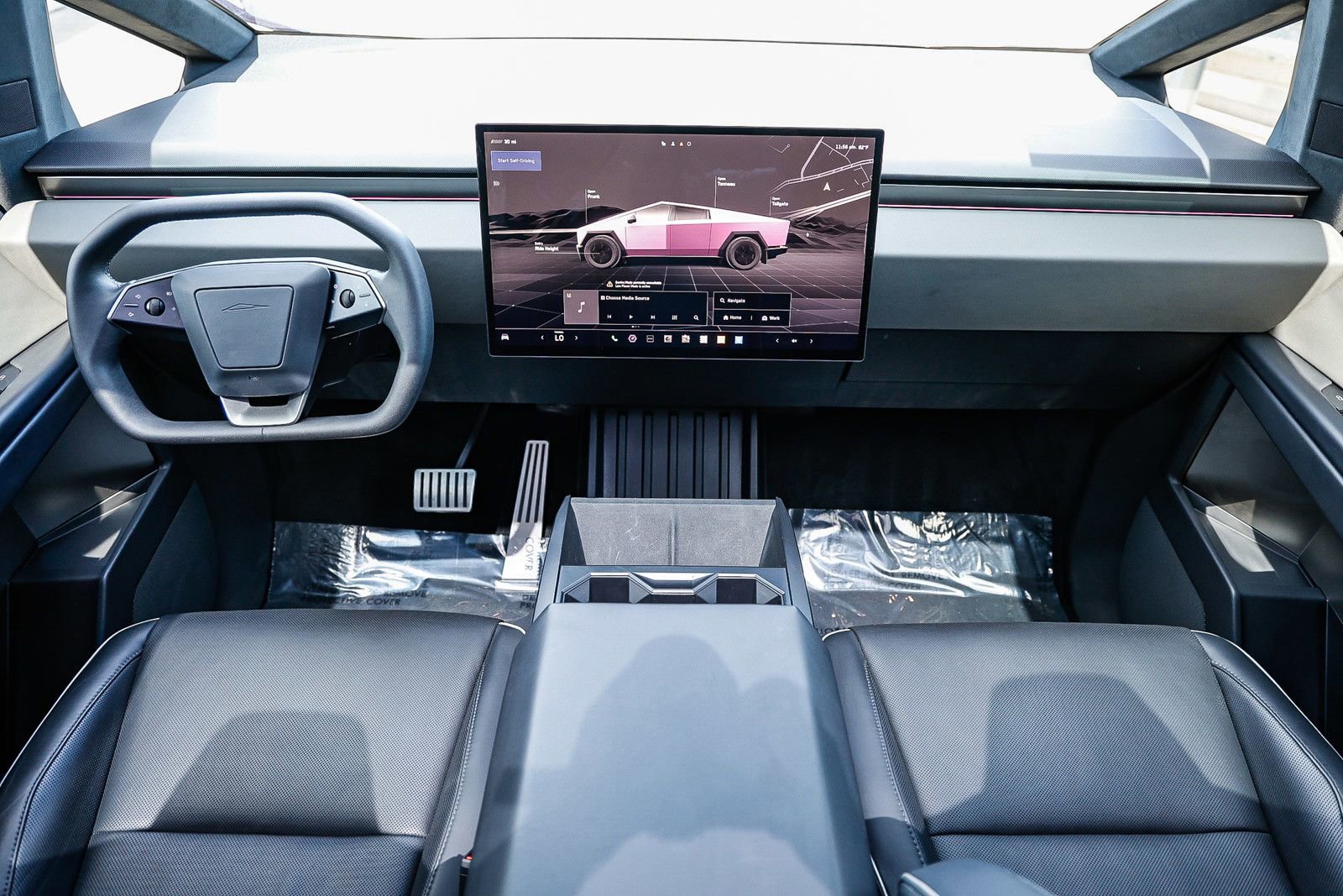 Used 2024 Tesla Cybertruck AWD Crew Cab image 10