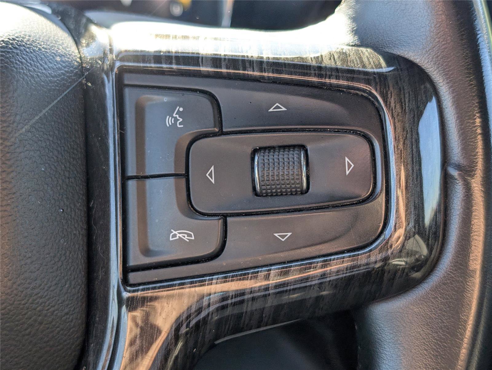 Used 2024 Chevrolet Silverado 2500 LT image 19