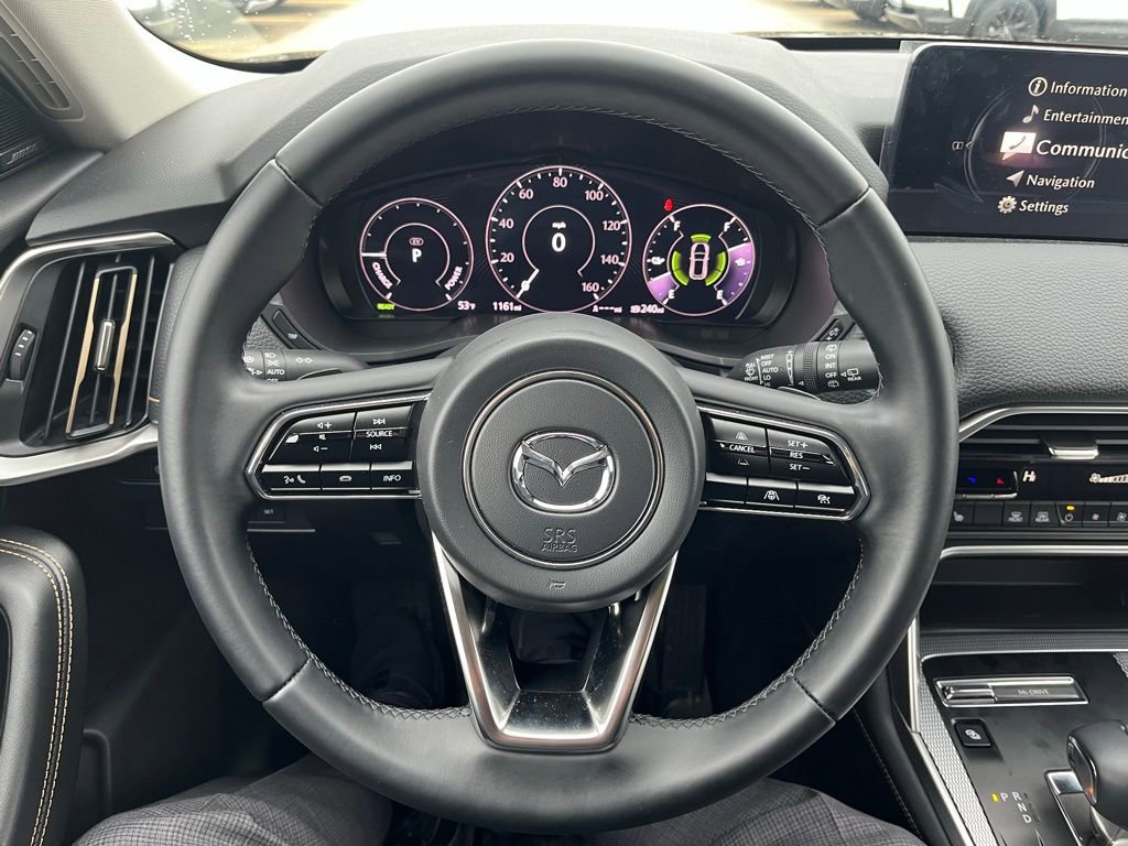 Used 2025 MAZDA CX-70 Plug-In Hybrid w/ Premium Pkg image 18