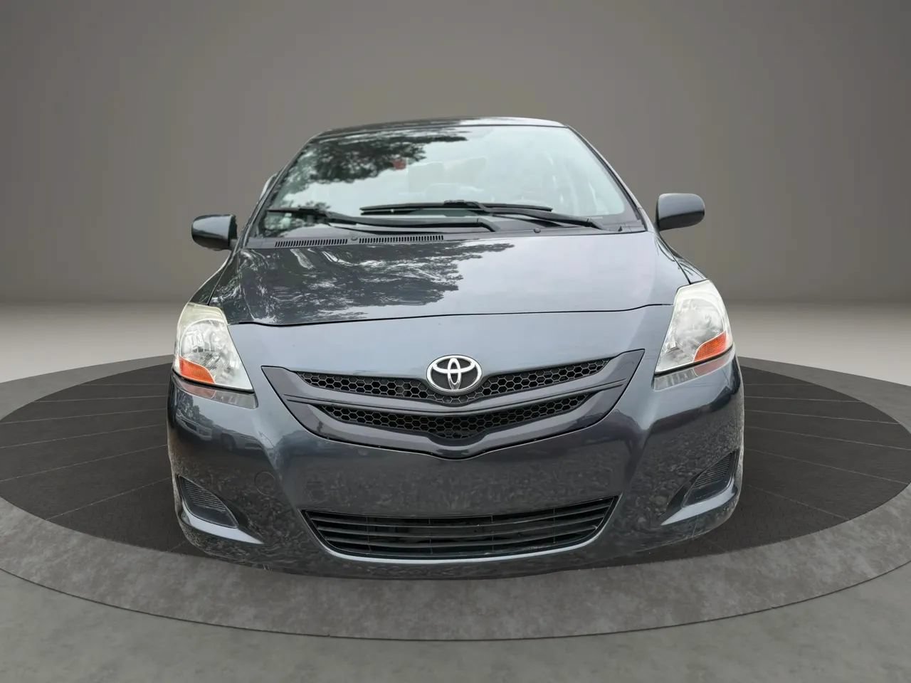 Used 2007 Toyota Yaris S FWD image 2