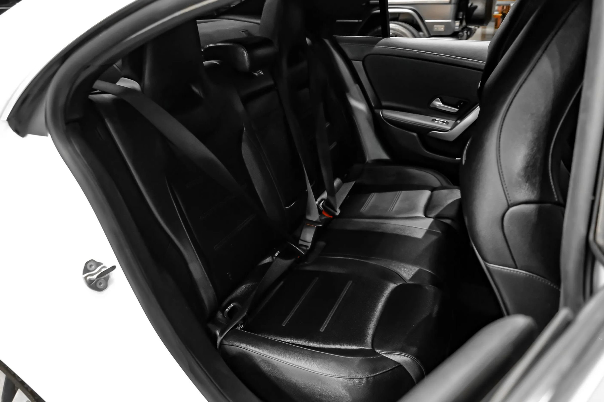 Used 2020 Mercedes-Benz CLA 250 image 36