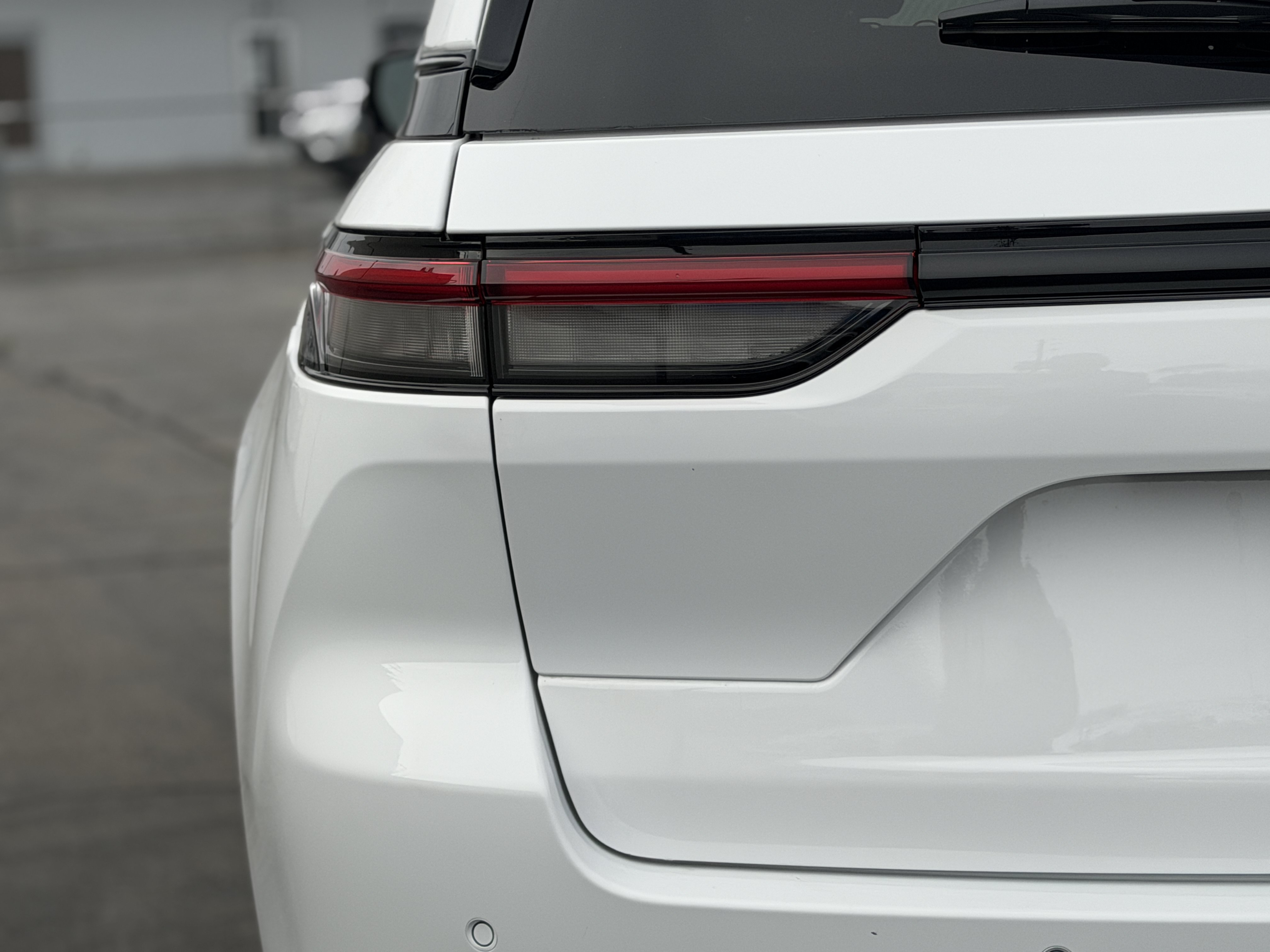 New 2026 Jeep Grand Cherokee Altitude RWD image 14