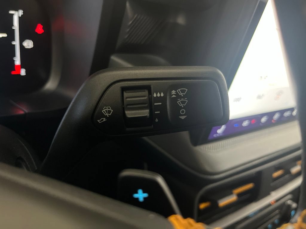 Used 2025 Ford Maverick Tremor AWD/4WD image 65