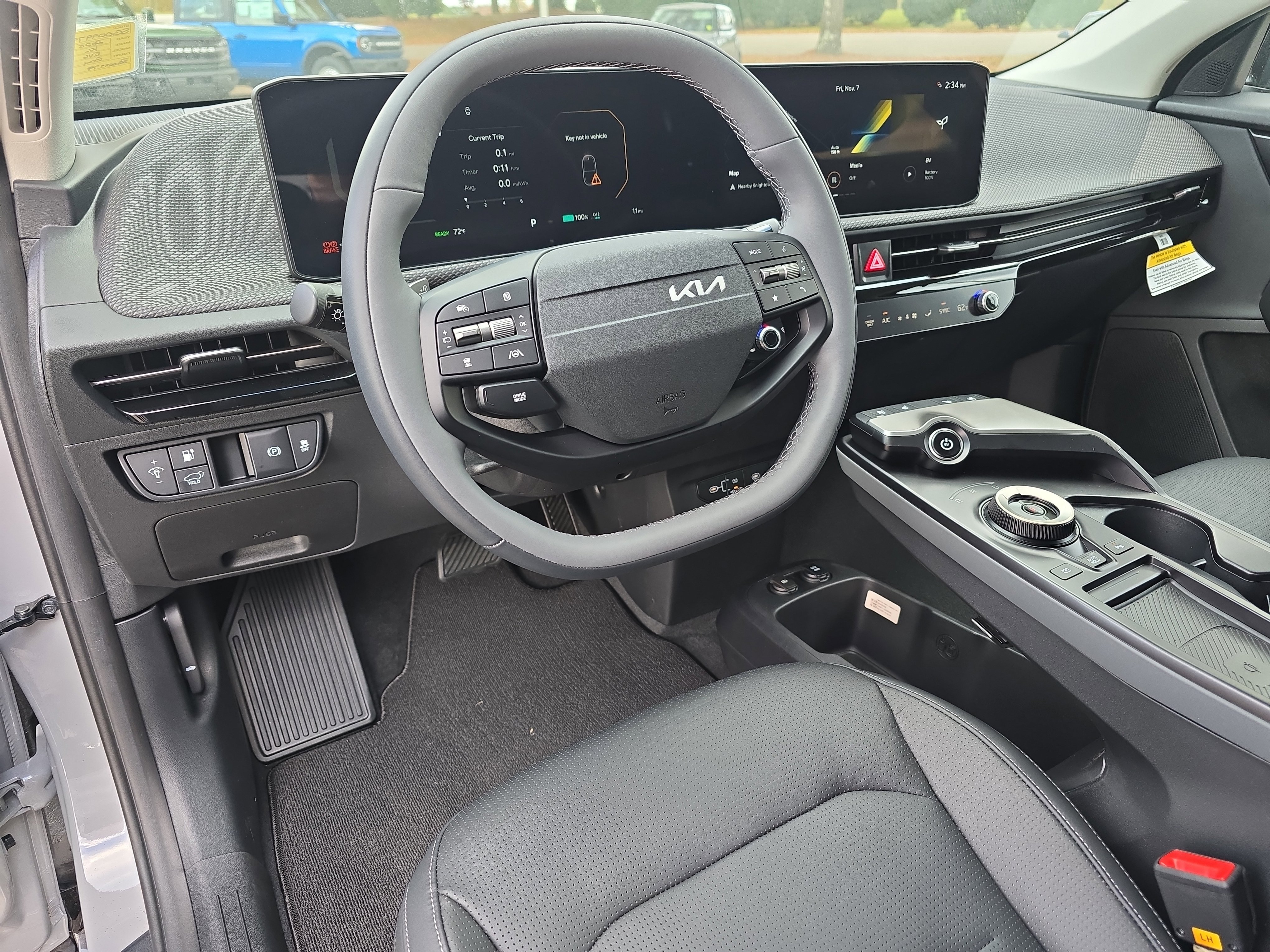 New 2025 Kia EV6 Wind image 17